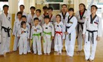 Ngày về quê hương của cậu bé Taekwondo 4 lần vô địch Hà Lan