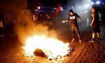 Ẩu đả kinh hoàng trước thềm G20, nhiều cảnh sát bị thương