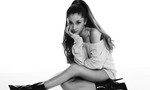 Cục Nghệ thuật biểu diễn cấm cấp phép ca sĩ Ariana Grande vì ăn mặc hở hang?