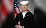 Mỹ xác nhận 1 thuyền viên tàu chiến gặp nạn đã chết