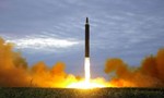 Kim Jong Un: Vụ phóng tên lửa là bước đầu để kiểm soát Guam