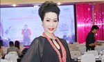 Á hậu Trịnh Kim Chi đẹp không tỳ vết ở tuổi 46