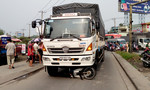 Thai phụ 6 tháng tử nạn thương tâm dưới gầm xe tải
