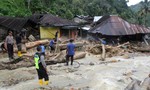 Sập phòng học ở Indonesia, 11 học sinh thiệt mạng