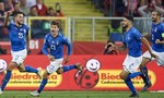 Hạ 'Đại bàng trắng', Italy có trận thắng đầu tiên