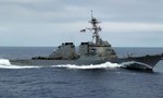 Chiến hạm Trung Quốc áp sát tàu chiến Mỹ trên Biển Đông