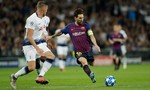 Messi 'nổ súng', Barcelona hạ Tottenham