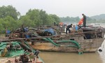 Phát hiện hàng chục ghe "khủng" hút cát trên sông Đồng Nai