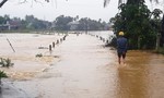 Nước lũ lên nhanh gây ngập nhiều vùng ở Quảng Ngãi