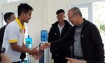 Bầu Đức dẫn HLV Park Hang-seo thăm Học viện Bóng đá HAGL JMG