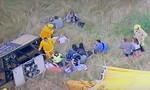 Khinh khí cầu rơi từ độ cao 500 mét, 16 người bị thương