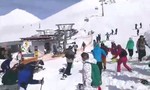 8 người bị thương trong sự cố thang máy khu trượt tuyết