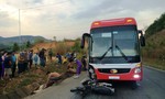 Xe khách tông xe máy, 2 vợ chồng tử vong