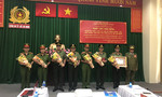 Nước Lào tặng huân chương cho Công an TP.HCM