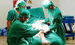 Phẫu thuật kéo dài chân cho thanh niên 28 tuổi bị di chứng sốt bại liệt