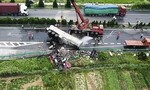Tai nạn thảm khốc trên cao tốc, 32 người thương vong