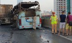 Xe khách tông xe container rồi cháy dữ dội, 6 người thương vong