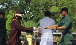 Tỉnh Aceh của Indo lại phạt roi người đồng tính