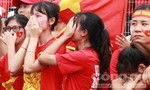CĐV bật khóc khi Olympic Việt Nam vuột huy chương lịch sử
