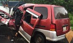 Ô tô 9 chỗ tông trực diện xe tải, tài xế tử vong trong ca bin
