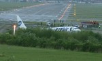Máy bay Nga lao khỏi đường băng bốc cháy, 19 người thương vong