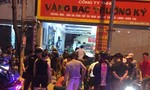 Hàng chục Cảnh sát vây bắt nhóm cướp tiệm vàng nghi có súng