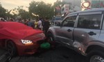 Xe BMW tông hàng loạt ô tô và xe máy ở Sài Gòn