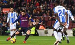 Messi vào sân từ băng ghế dự bị giúp Barca giành 3 điểm