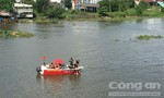 Người đàn ông bỏ lại xe máy, nhảy sông Sài Gòn tự tử