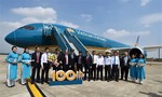 Chiếc máy bay thứ 100 gia nhập đội bay Vietnam Airlines