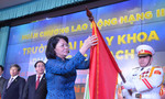 Trường ĐH Y khoa Phạm Ngọc Thạch nhận Huân chương Lao động hạng Nhì