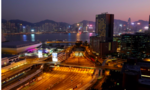 Chính quyền Hong Kong kêu gọi “bình tĩnh”, mở lại cao tốc xuyên cảng