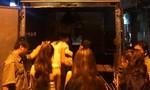 50 dân chơi dương tính ma túy trong quán karaoke ở Biên Hòa