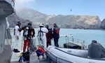New Zealand cử thợ lặn mò hai thi thể dưới biển do núi lửa phun