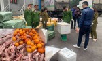 Bắt gần 5 tấn thực phẩm nhập lậu từ Trung Quốc, chuẩn bị vào Sài Gòn