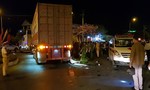 Xe container tông xe máy, 1 người chết, 2 người bị thương