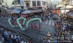 Tưng bừng lễ hội diễu hành đường phố của người Hoa ở Sài Gòn
