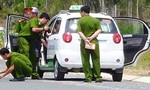 Truy nóng hai người nước ngoài đánh tài xế ngất xỉu cướp taxi