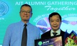 Người Việt đầu tiên nhận giải 'Tận tâm cống hiến vì cộng đồng'