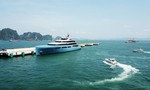 Chiêm ngưỡng siêu du thuyền 150 triệu đô giữa vịnh Hạ Long