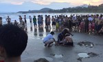 Năm học sinh đuối nước khi tắm biển, hai em tử vong