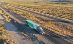 Mỹ thử nghiệm vận chuyển thư tín bằng xe tải không người lái
