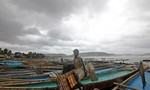 Gần 1 triệu người dân Ấn Độ di tản vì siêu bão