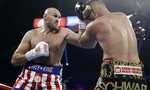 Tyson Fury thắng knock-out “độc cô cầu bại” người Đức