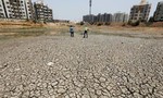 Đợt nắng nóng 50 độ C ở Ấn Độ, khiến gần 100 người thiệt mạng