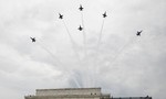 Loạt ảnh quân đội Mỹ phô diễn sức mạnh trong lễ mừng Quốc khánh