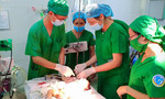 Bác sĩ Sài Gòn vượt 150km cứu bé gái có tim nằm bên phải