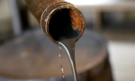 Giá dầu tăng 10% sau vụ tấn công vào cơ sở sản xuất của Ả Rập Saudi