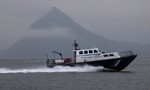 Tàu cá Triều Tiên tấn công khiến 3 lính tuần duyên Nga bị thương