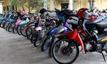 Công an phường Phú Thượng tìm chủ sở hữu ô tô, xe máy